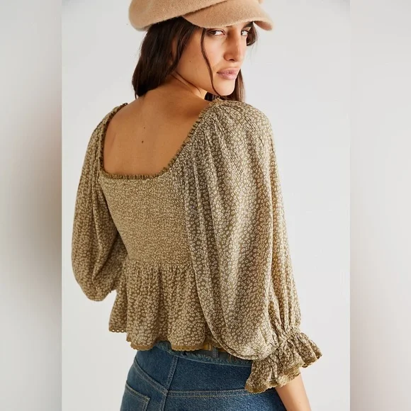 Free People Brittnee Printed Top in the color Tropical Nu. NWT size S. - Picture 2 of 5